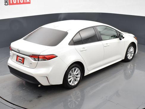 Used 2025 Toyota Corolla LE w/ LE Premium Package image 20