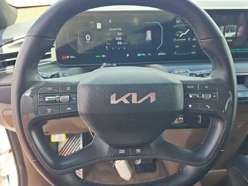Used 2024 Kia EV9 GT-Line AWD/4WD image 6