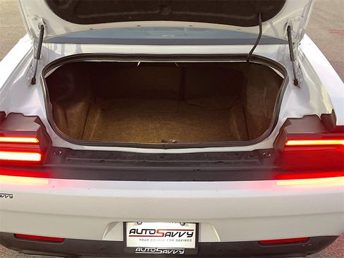 Used 2020 Dodge Challenger R/T image 27