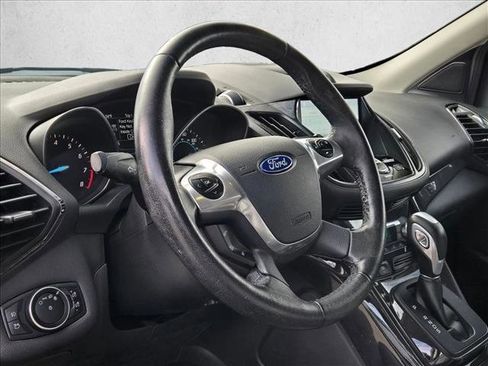 Used 2016 Ford Escape Titanium image 21