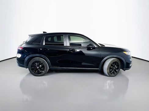 Used 2024 Honda HR-V Sport image 9