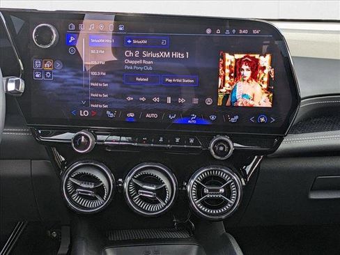 New 2025 Chevrolet Blazer EV LT image 11