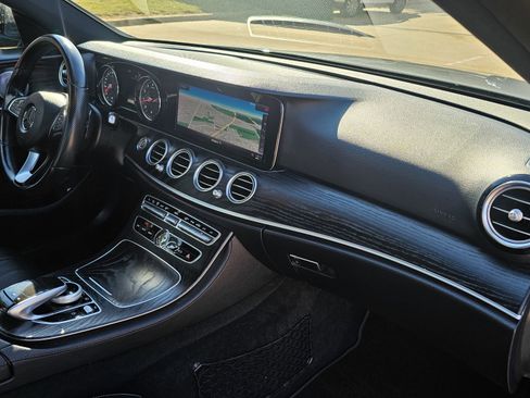 Used 2018 Mercedes-Benz E 300 w/ Premium 1 Package image 24