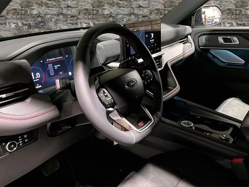 New 2026 Ford Explorer ST w/ Sun And Sound Package image 7