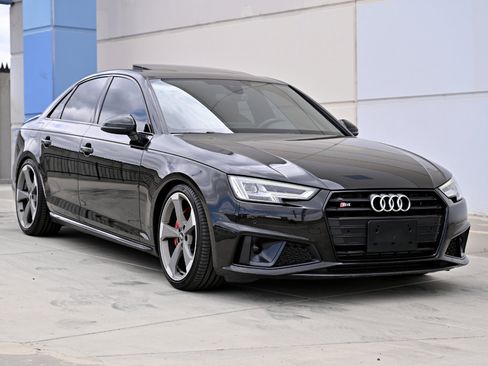 Used 2019 Audi S4 Premium Plus w/ Premium Plus Package AWD/4WD image 9