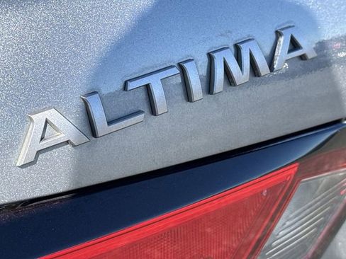 Used 2023 Nissan Altima 2.5 SV image 21