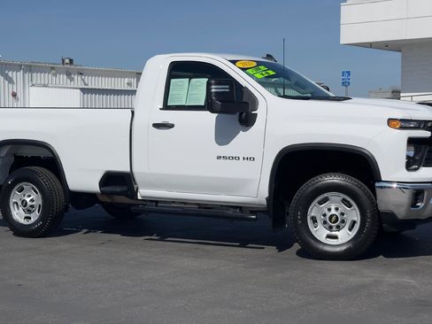 Used 2025 Chevrolet Silverado 2500 W/T w/ WT Convenience Package image 2