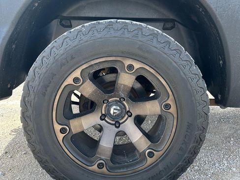 Used 2017 RAM 1500 Sport image 17