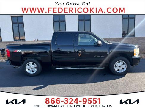 Used 2011 Chevrolet Silverado 1500 LT w/ All-Star Edition AWD/4WD image 1