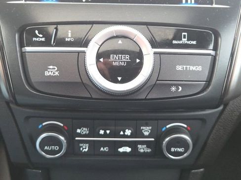 Used 2022 Acura ILX w/ Premium Package image 32