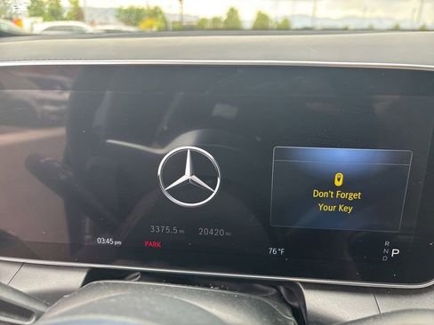 Used 2023 Mercedes-Benz GLC 300 4MATIC image 7