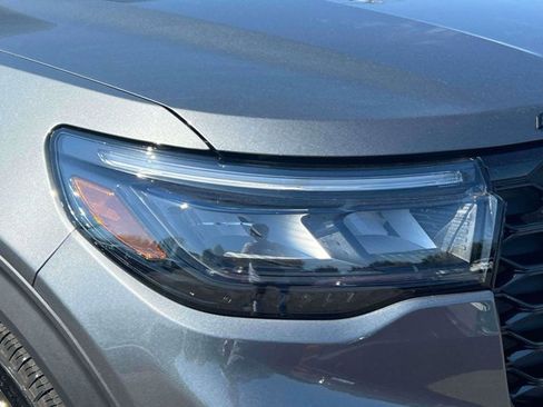 Used 2026 Ford Explorer ST-Line AWD/4WD image 12
