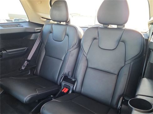 Used 2021 Volvo XC90 T6 Inscription image 26