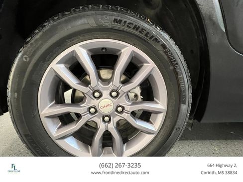 Used 2023 GMC Terrain SLT FWD image 9