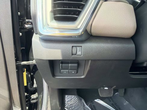 New 2026 GMC Canyon Denali AWD/4WD image 28