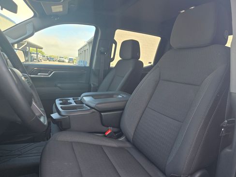 Certified 2024 Chevrolet Silverado 1500 LT RWD image 9