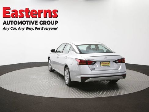 Used 2024 Nissan Altima 2.5 S FWD image 64