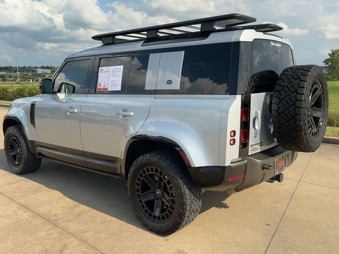 Used 2021 Land Rover Defender 110 X-Dynamic HSE image 7