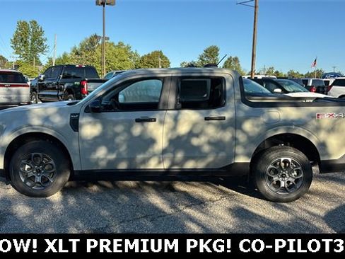 New 2025 Ford Maverick XLT w/ XLT Luxury Package image 3