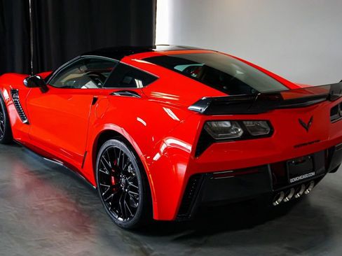Used 2016 Chevrolet Corvette Z06 image 37