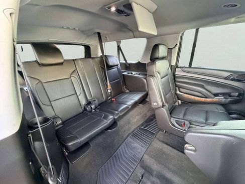 Used 2016 Chevrolet Suburban LTZ AWD/4WD image 32