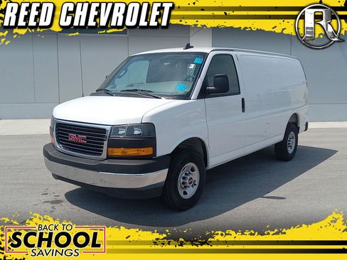 Certified 2025 GMC Savana 2500 w/ Driver Convenience Package RWD image 1