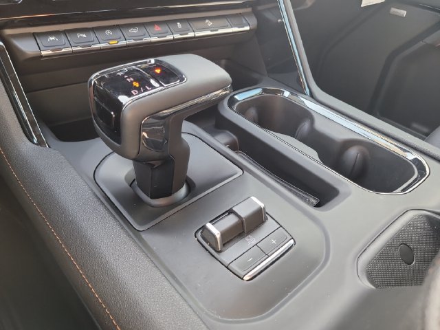 Used 2026 GMC Sierra 1500 AT4 w/ AT4 Premium Package AWD/4WD image 30