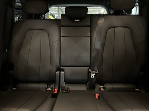 Certified 2023 Mercedes-Benz GLB 250 4MATIC image 28