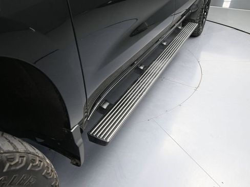 Used 2024 Chevrolet Silverado 1500 LT Trail Boss w/ Convenience Package II image 34