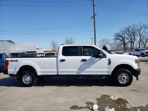 Used 2020 Ford F250 XL w/ Power Equipment Group image 10