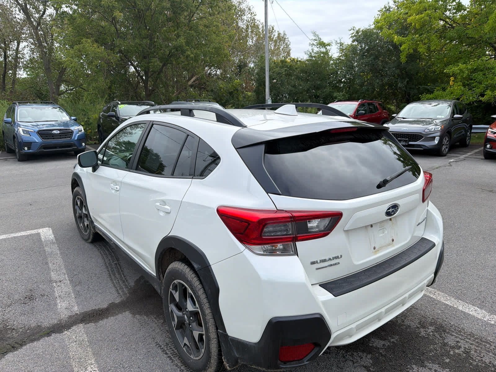 Used 2020 Subaru Crosstrek 2.0i Premium w/ Moonroof Package 2 AWD/4WD image 40