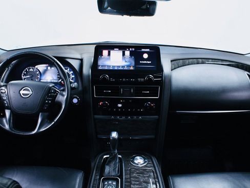 Used 2021 Nissan Armada Platinum image 27