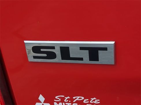 Used 2024 RAM 1500 Classic SLT image 13