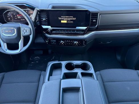 New 2026 GMC Sierra 1500 SLE w/ LPO, Black Badging Package image 12