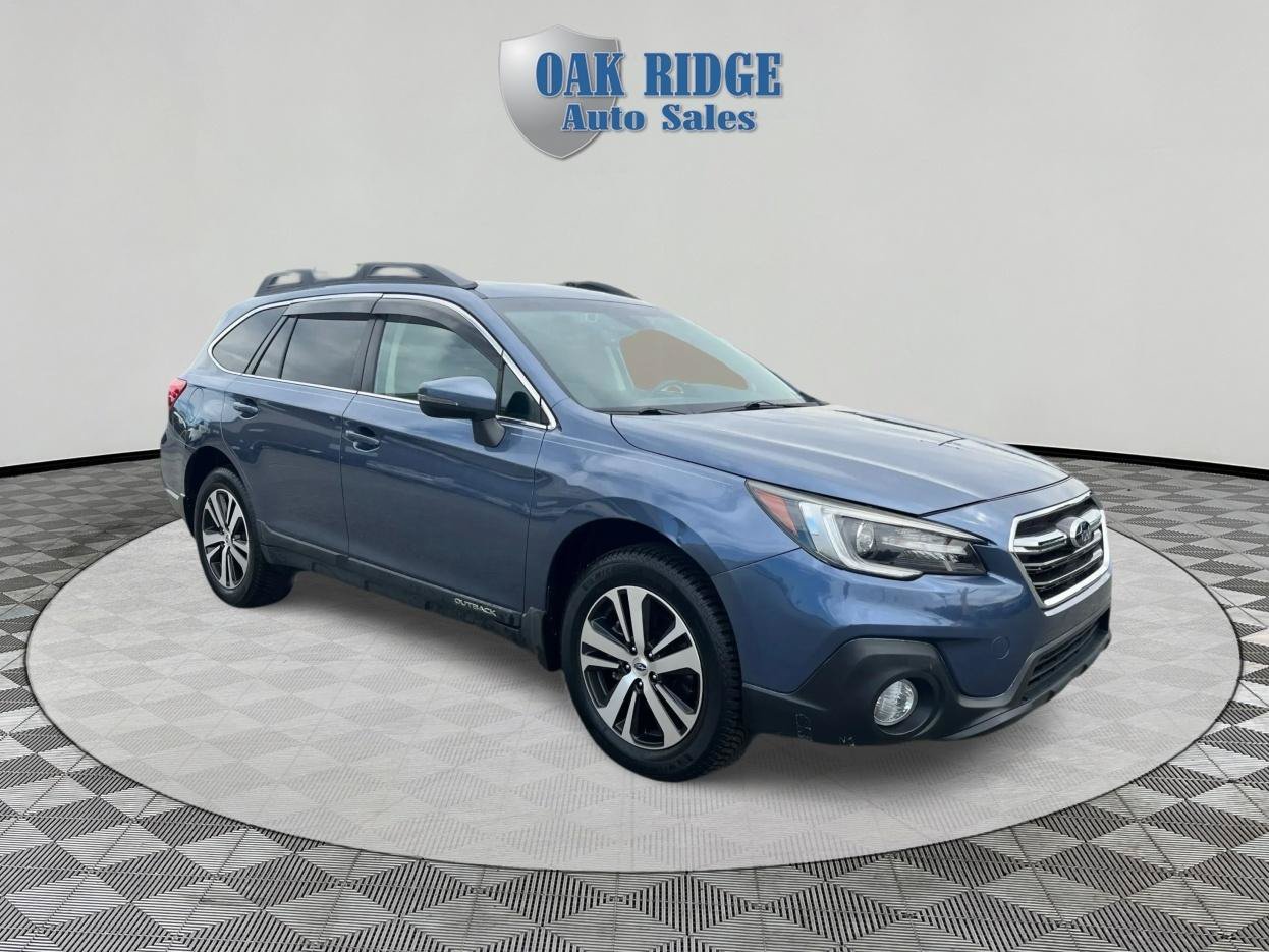 Used 2018 Subaru Outback 2.5i Limited AWD/4WD image 3