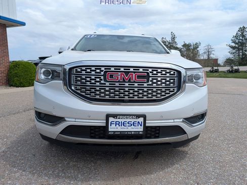 Used 2017 GMC Acadia Denali w/ Technology Package AWD/4WD image 9