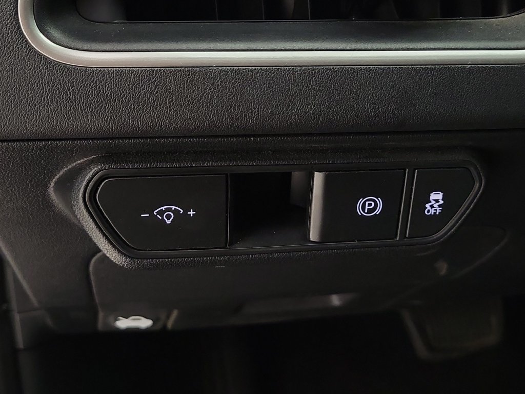 Used 2025 Kia K4 FWD image 11