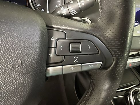 Used 2020 Cadillac XT4 Sport FWD image 17