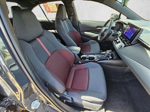 Used 2023 Toyota Corolla SE FWD image 18