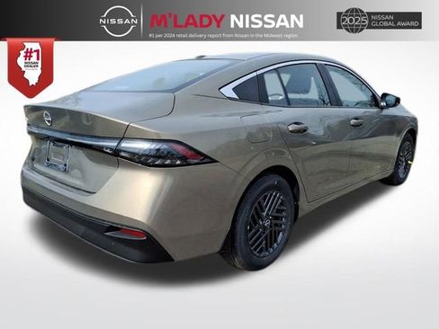 New 2026 Nissan Sentra SV image 7