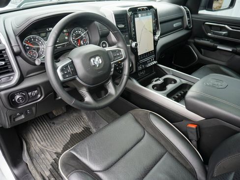 Used 2023 RAM 1500 Laramie image 11
