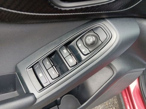 Used 2019 Subaru Crosstrek 2.0i Premium image 13