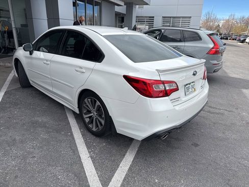 Used 2019 Subaru Legacy 3.6R Limited image 3