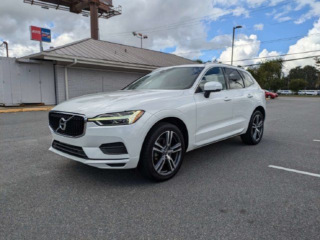 Used 2020 Volvo XC60 T5 Momentum w/ Protection Package Premier FWD image 9