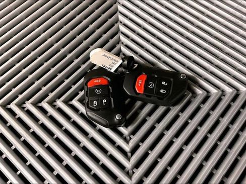 Used 2025 Jeep Wrangler Sahara 4xe w/ Safety Group image 11