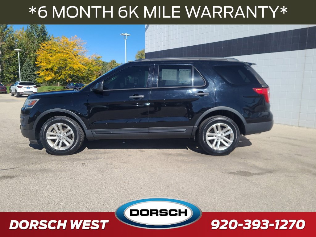 Used 2017 Ford Explorer 4WD image 2