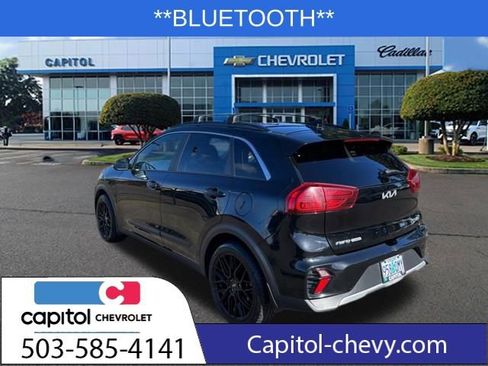 Used 2022 Kia Niro Touring Special Edition image 7