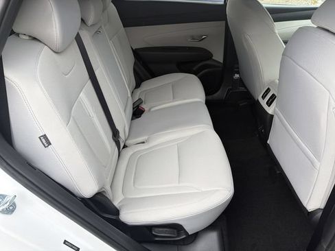 New 2026 Hyundai Tucson SEL FWD image 17