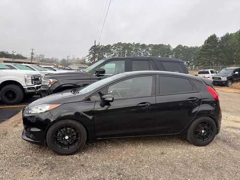 Used 2014 Ford Fiesta ST image 2