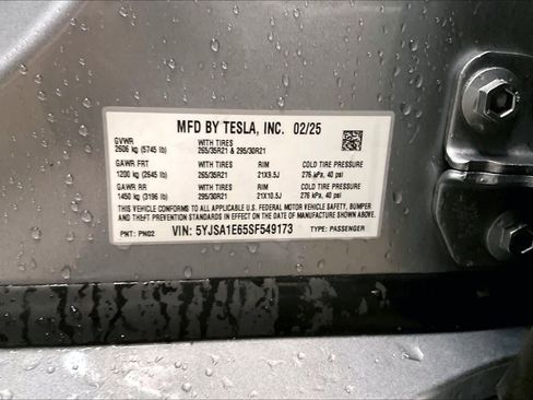 Used 2025 Tesla Model S Plaid image 35